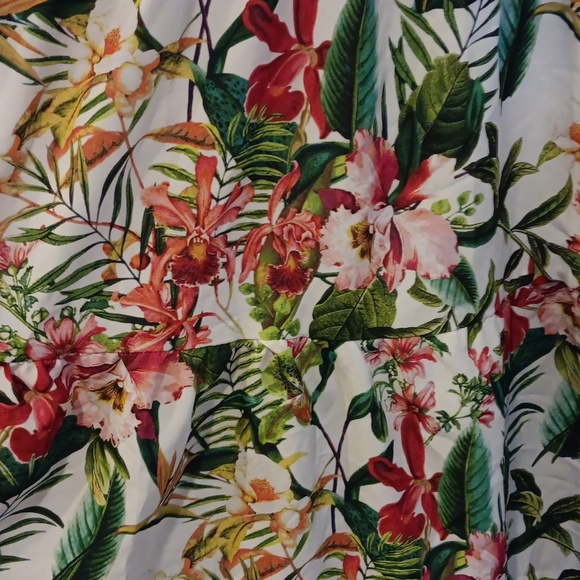 Tropical Paradise Maxi - Picture 3 of 5